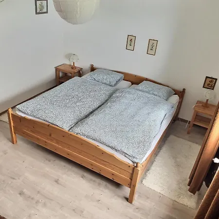 De A Torgon Apartament